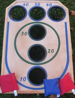 Bean-Bag-Toss