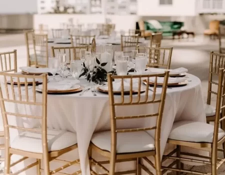 Setup-And-Takedown-For-Chiavari-Chairs-1024x682